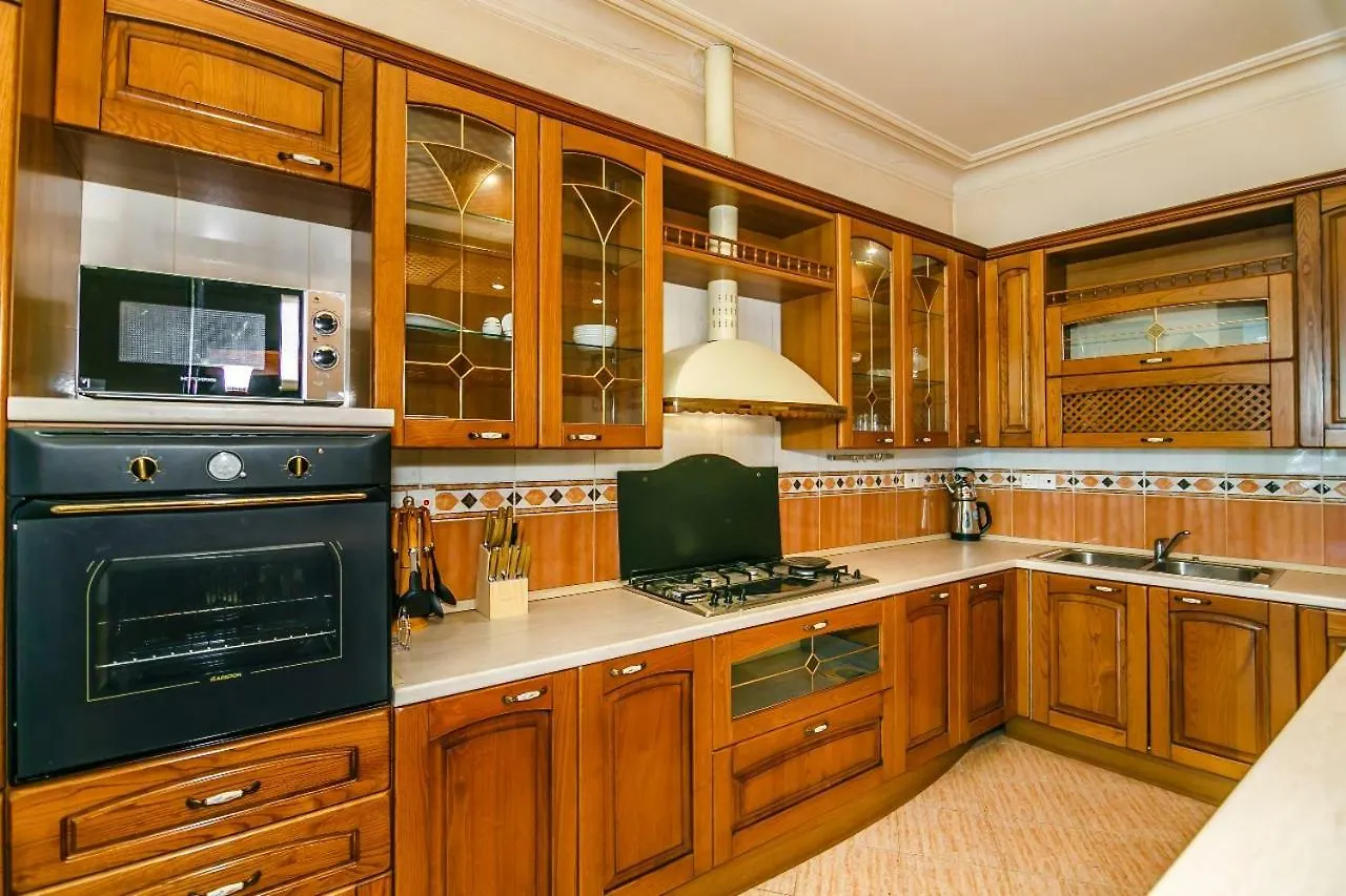 Apartment On Starbucks Coffee Baku